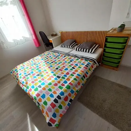 Apartman S Terasou V Prirode 15 Min Z Centra Prahy Apartmán