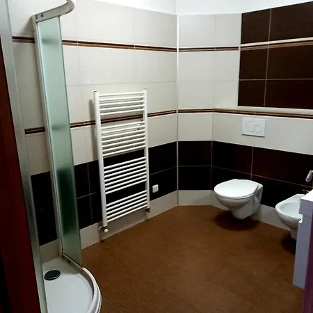 Apartmán Apartman S Terasou V Prirode 15 Min Z Centra Prahy *