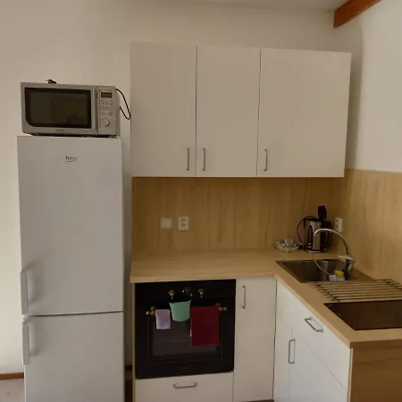 Apartman S Terasou V Prirode 15 Min Z Centra Prahy * Praha