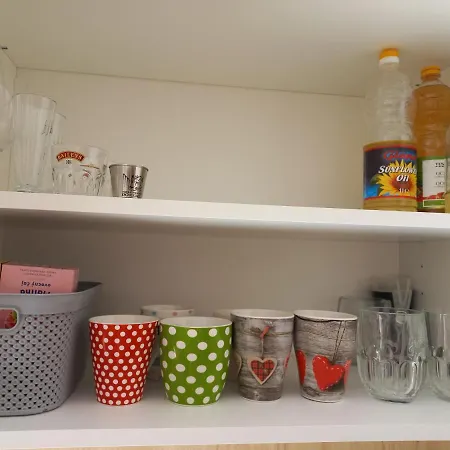 Apartman S Terasou V Prirode 15 Min Z Centra Prahy Apartmán