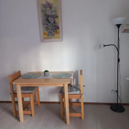 Apartman S Terasou V Prirode 15 Min Z Centra Prahy *