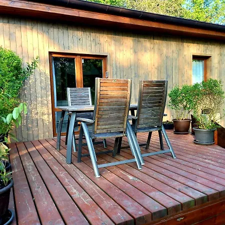Apartman S Terasou V Prirode 15 Min Z Centra Prahy شقة *